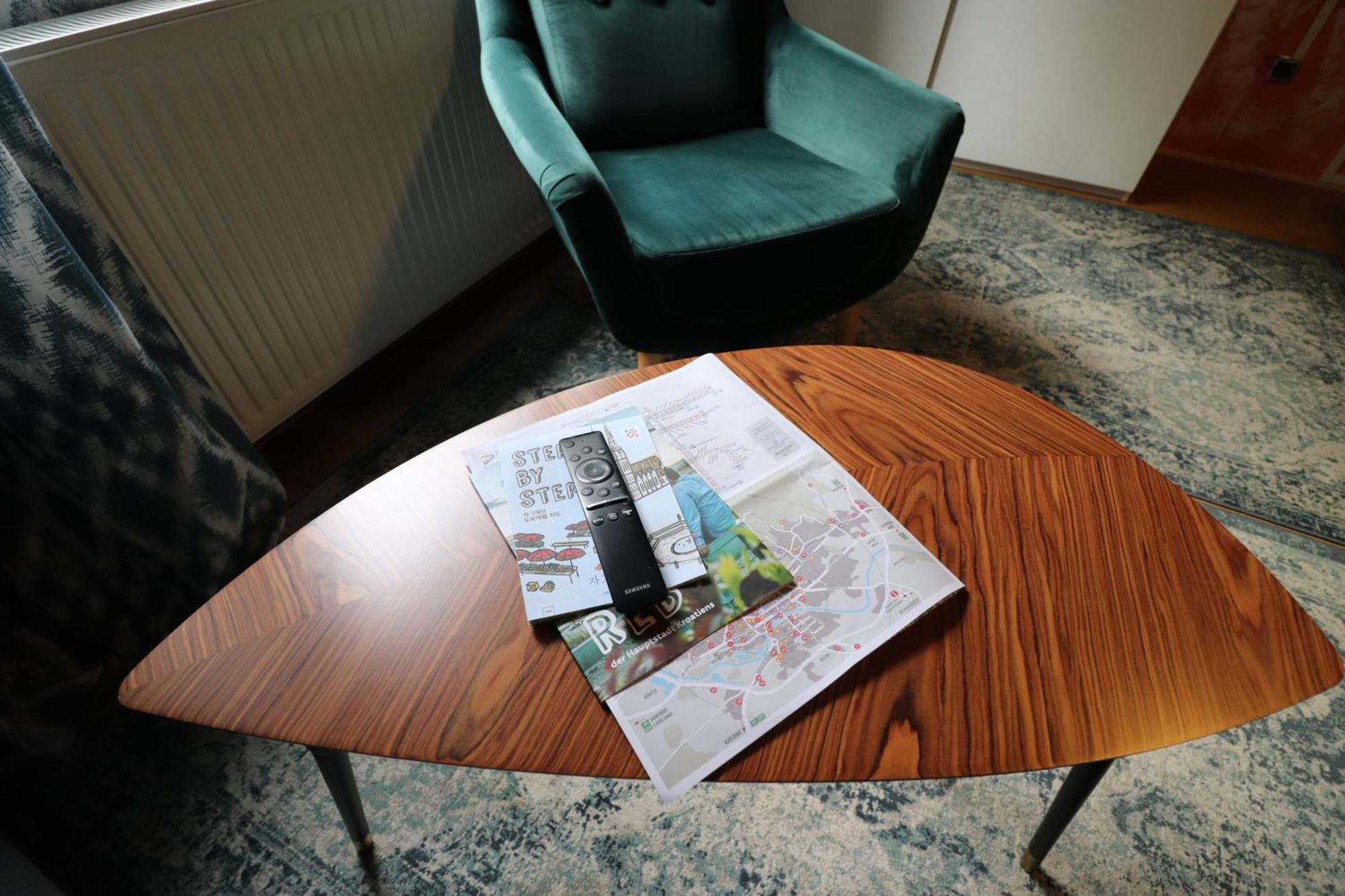 Ava Apartment,Speed Wi Fi,Netflix,Between Bus And Train Station Загреб Екстериор снимка